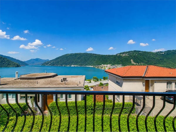 Bissone - Villa vista lago 4