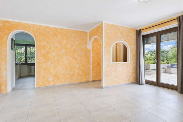 Caslano: Ampia Casa 4.5 con giardino 2