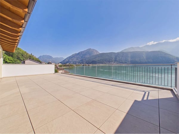 Melide - Prestigioso Duplex fronte lago 5