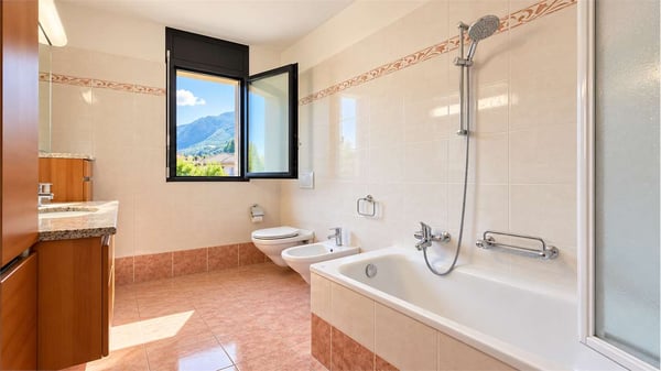 Sementina - Vivere e investire: casa plurifamiliare con confort e priv 6