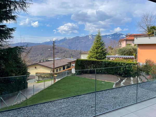 Elegante 4.5 Locali con terrazza privata – Residenza Castellanza 9