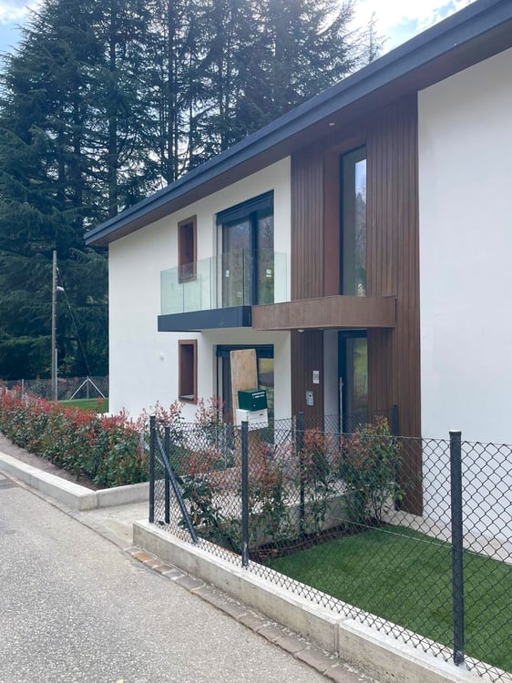 Elegante 4.5 Locali con terrazza privata – Residenza Castellanza 5