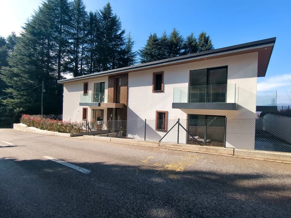 Elegante 4.5 Locali con terrazza privata – Residenza Castellanza 2