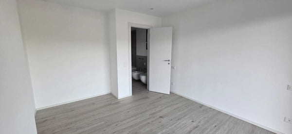 ✨ Residenza Aurora - Elegante di 3.5 locali con splendida vista lago - Bioggio 11