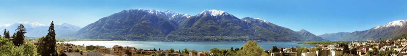 Luxuriöse 2.5 Zimmerwohnung mit Seesicht, grosser Sonnenterrasse, Schwimmbad und Wellnessbereich