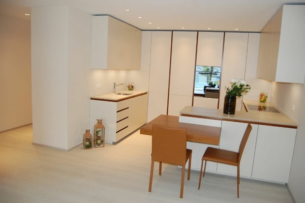 Luxuriöse 2.5 Zimmerwohnung mit Seesicht, grosser Sonnenterrasse, Schwimmbad und Wellnessbereich 6