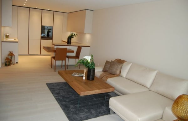 Luxuriöse 2.5 Zimmerwohnung mit Seesicht, grosser Sonnenterrasse, Schwimmbad und Wellnessbereich 5