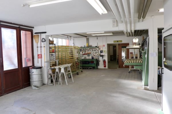 Vendesi o Affittasi Immobile Artigianale / commerciale / amministrativo con Uffici a Balerna 13