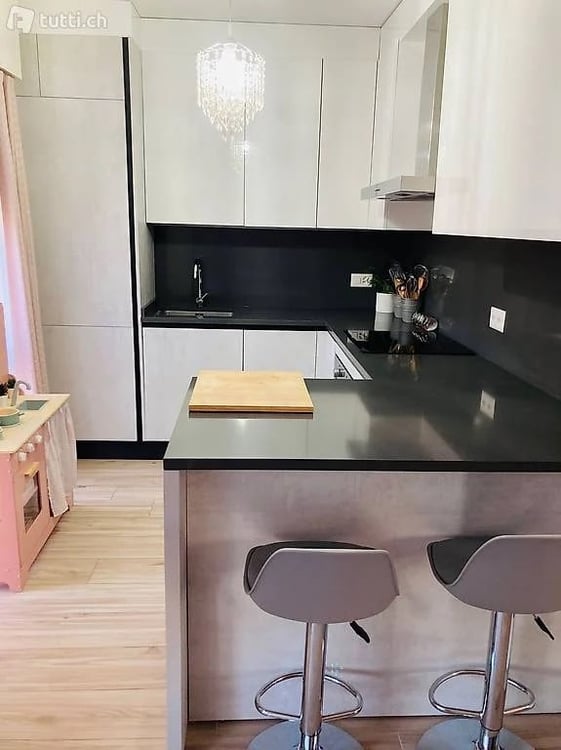 Eleganza e luminosità in posizione privilegiata – Lugano, Pazzallo- A REDDITO 4