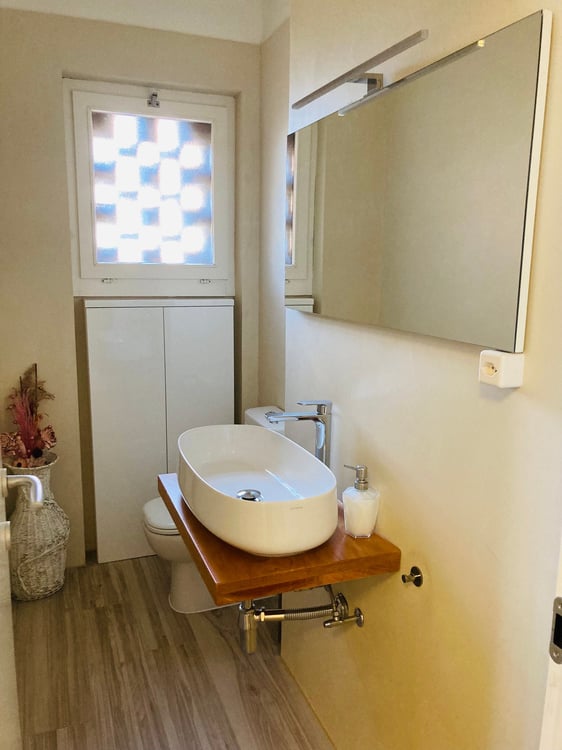 Eleganza e luminosità in posizione privilegiata – Lugano, Pazzallo- A REDDITO 5