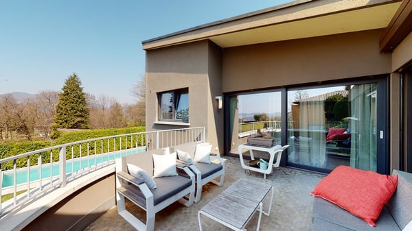 Mendrisio, raffinata villa singola con piscina 20