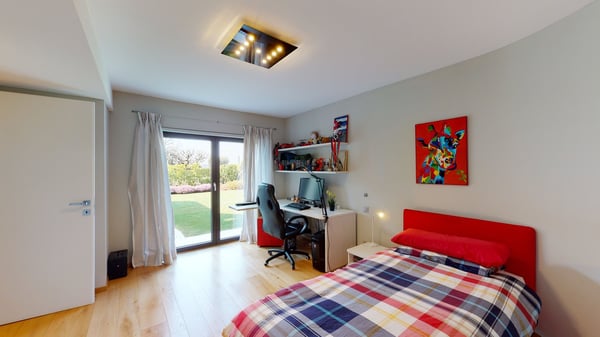 Mendrisio, raffinata villa singola con piscina 44