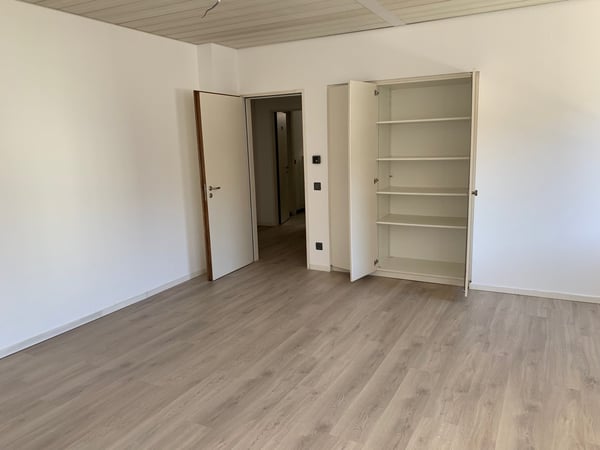 PALAZZINA COMPOSTA DA UFFICI A REDDITO 1