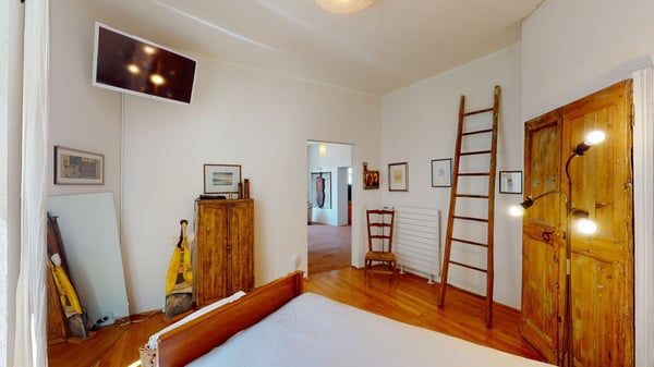 Arzo abitazione unifamiliare IN PERFETTO STATO. Possibilità di terreno edificabile di 720 mq circa 28