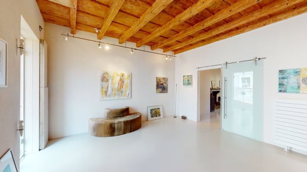 Arzo abitazione unifamiliare IN PERFETTO STATO. Possibilità di terreno edificabile di 720 mq circa 3