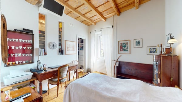 Arzo abitazione unifamiliare IN PERFETTO STATO. Possibilità di terreno edificabile di 720 mq circa 21