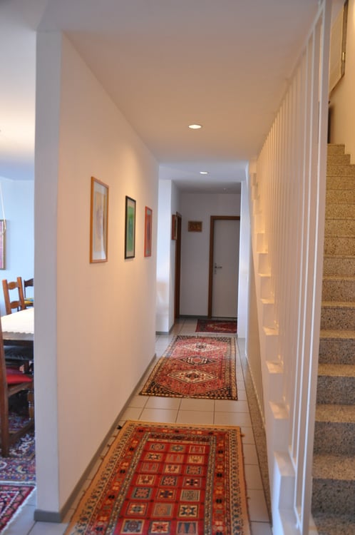 moderna casa monofamiliare in buono stato di manutenzione e con ottime finiture, ampio terreno. 10