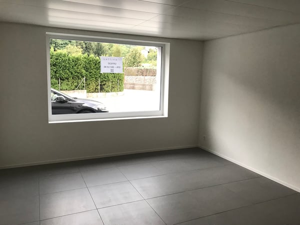 Spazio commerciale moderno a Besazio - Pronto per la tua attività 4