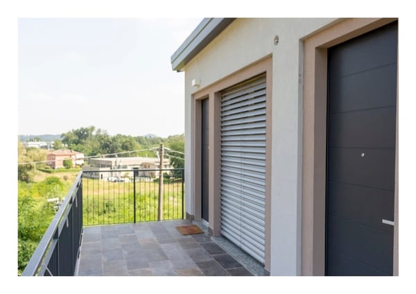 Oggetti a reddito a Uggiate Trevano 5