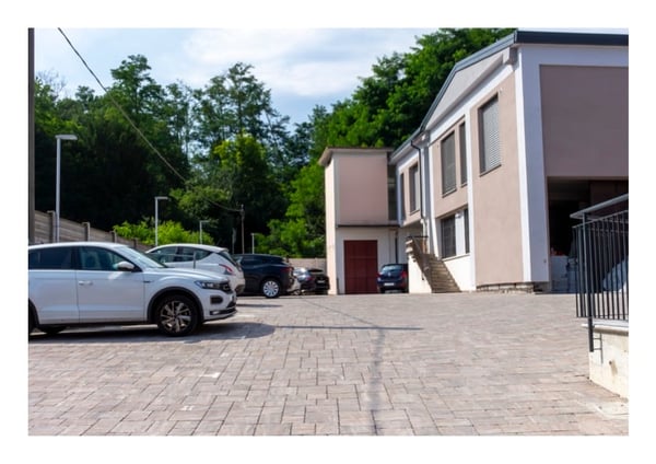 Oggetti a reddito a Uggiate Trevano 4