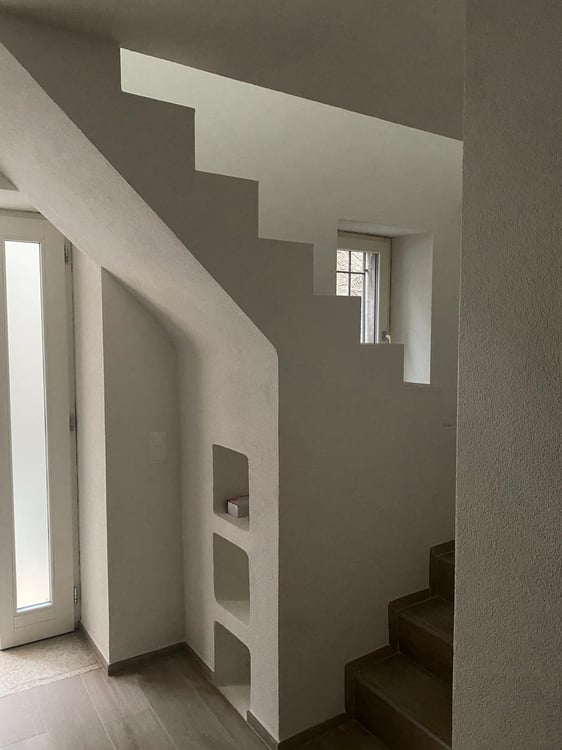 AFFASCINANTE CASA STORICA CENTRO DI CARONA  BOX  PERFETTA PER RESIDENZA CASA VACANZA  AIRBNB 11