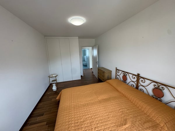 Caslano – Ultimo piano con vista e doppi terrazzi, a due passi dal lago 12