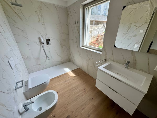 NUOVO E AMPIO APPARTAMENTO 1.5 LOCALI CON TERRAZZO 2