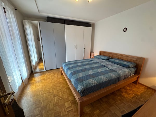 Affascinante appartamento di 1.5 locali nel cuore di Vezia in casa storica 20