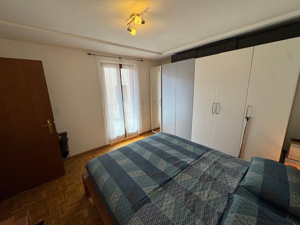 Affascinante appartamento di 1.5 locali nel cuore di Vezia in casa storica 21