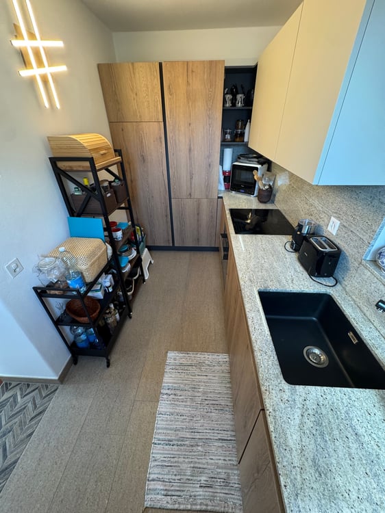 Affascinante appartamento di 1.5 locali nel cuore di Vezia in casa storica 10