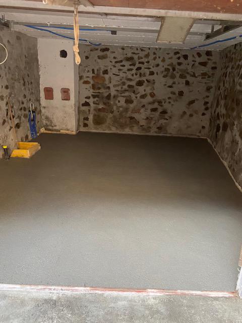 AFFASCINANTE CASA STORICA CENTRO DI CARONA BOX PERFETTA PER RESIDENZA CASA VACANZA AIRBNB 3