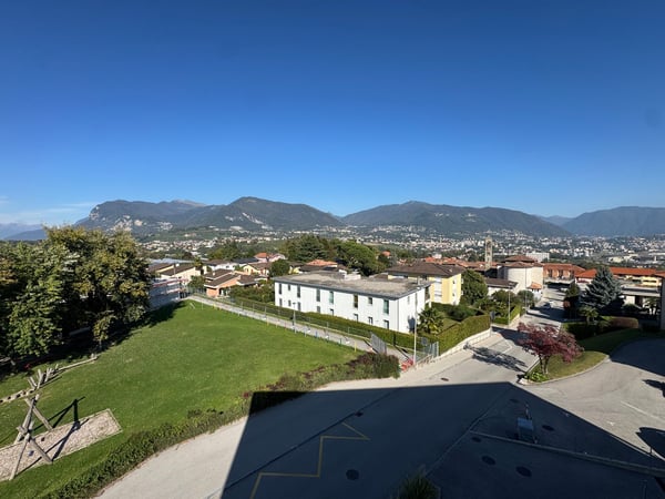 Novazzano – Attico moderno con terrazzi panoramici e finiture di alto standing 13
