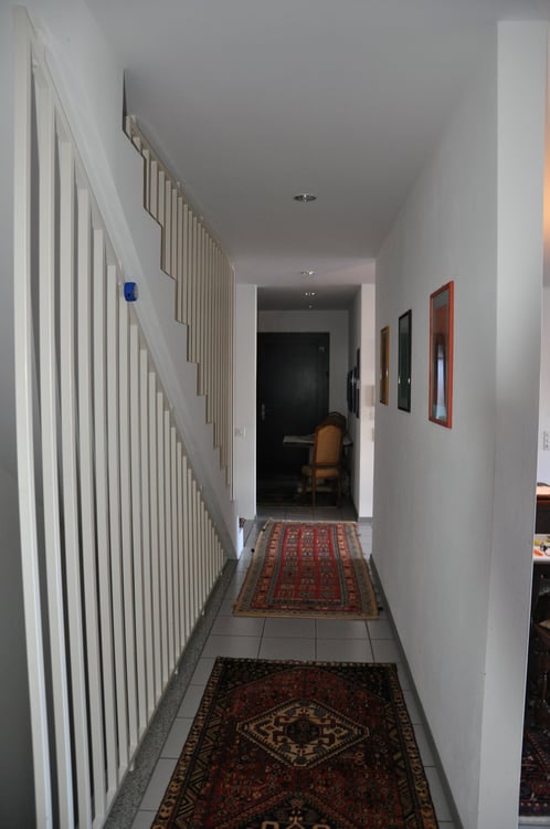 moderna casa monofamiliare in buono stato di manutenzione e con ottime finiture, ampio terreno. 8