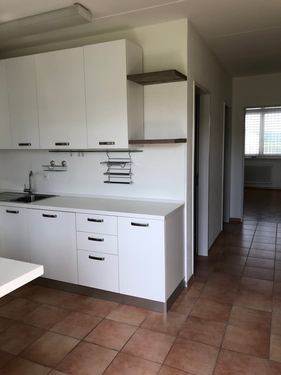 Elegante appartamento di 3.5 locali al 5° piano a Stabio 5