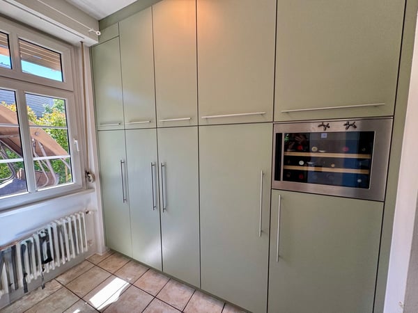 Una villa liberty in centro a Mendrisio con giardino box doppio più posti auto 6