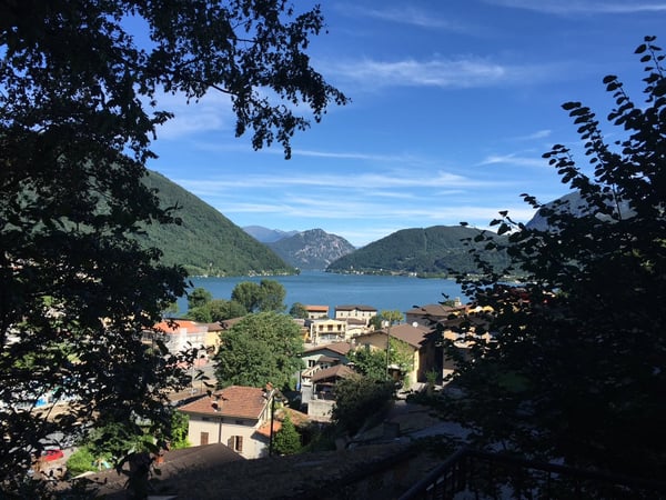 VILLETTA INDIPENDENTE CON GIARDINO - VISTA LAGO - SÌ CASA VACANZA 2