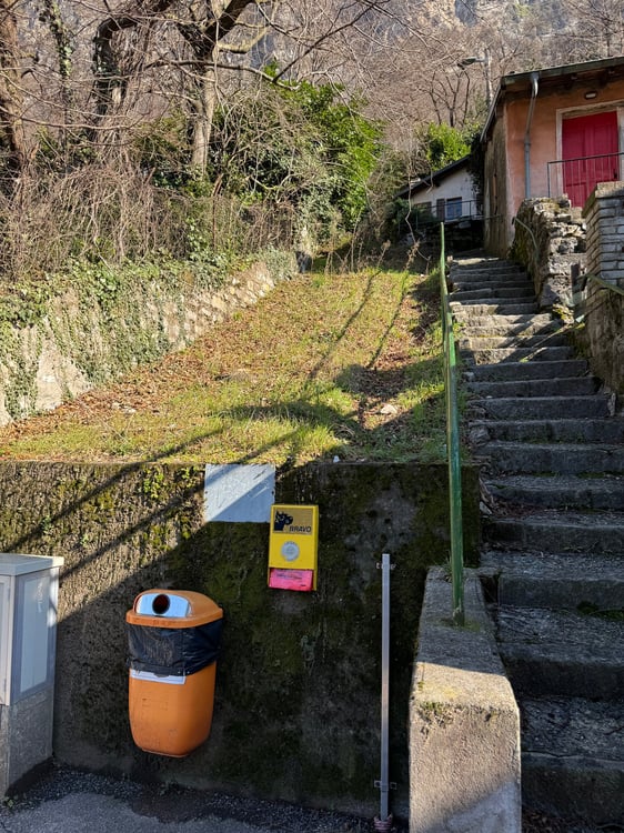 VILLETTA INDIPENDENTE CON GIARDINO - VISTA LAGO - SÌ CASA VACANZA 9
