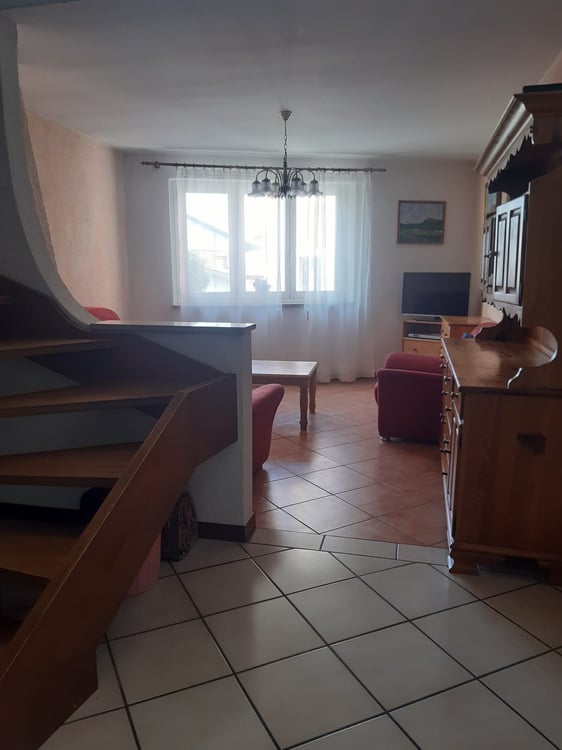 Duplex in locazione con 2 camere e studio – Cadro 21