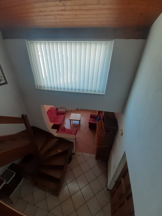 Duplex in locazione con 2 camere e studio – Cadro 18