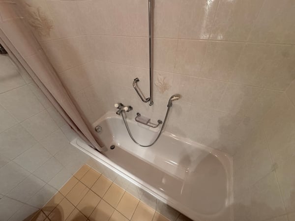 Duplex in locazione con 2 camere e studio – Cadro 7