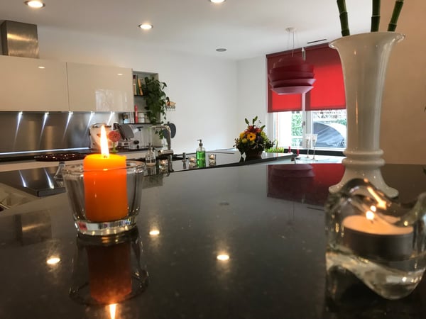 Caslano – Moderna villa con piscina, giardino e monolocale indipendente 6
