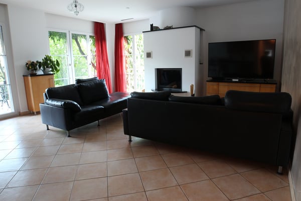 Caslano – Moderna villa con piscina, giardino e monolocale indipendente 30