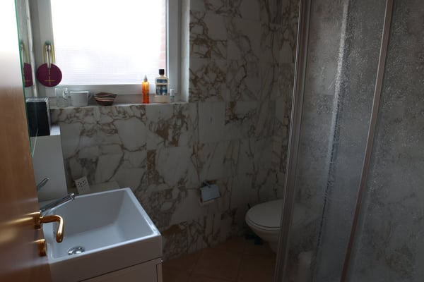 Caslano – Moderna villa con piscina, giardino e monolocale indipendente 38