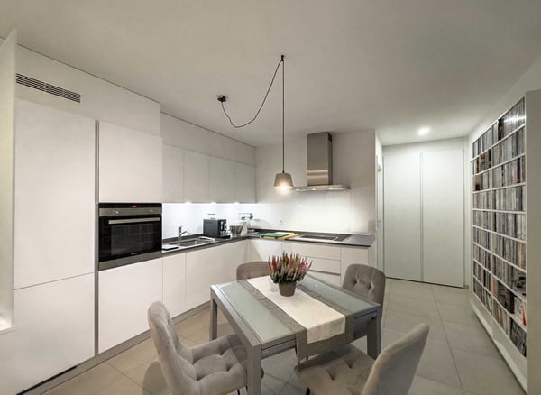PER REDDITO O USO PRIVATO recentissimo elegante 2.5 locali con giardino privato 10