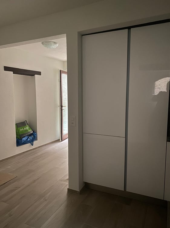 Carona – Affascinante casa nel nucleo storico rinnovata con box, ideale anche come investimento 9