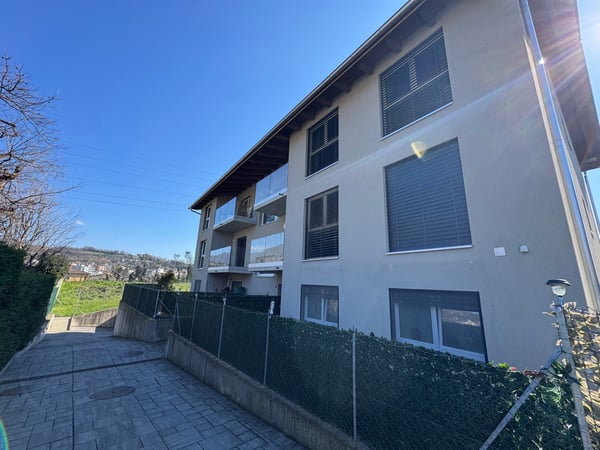 Moderno 4.5 locali con ampio giardino privato a Rancate 16