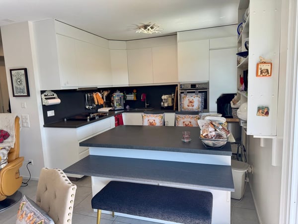 Moderno 4.5 locali con ampio giardino privato a Rancate 7