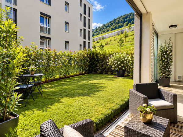 MENDRISIO | 2,5 LOCALI CON VERANDA E GIARDINO PRIVATO OLTRE POSTO AUTO IN AUTORIMESSA 12