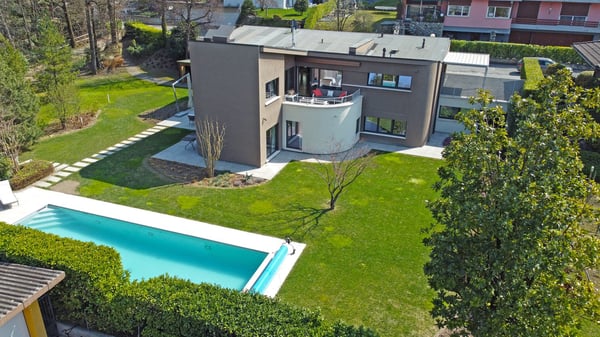 Mendrisio, raffinata villa singola con piscina 2