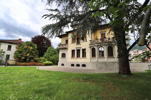 Villa In Stile Liberty 2